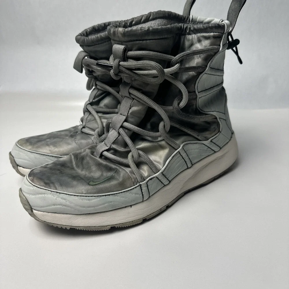 Nike‎ Tanjun High Rise Women's Sneaker Boots Size 11 Blue Storm Vtg Moon Boots